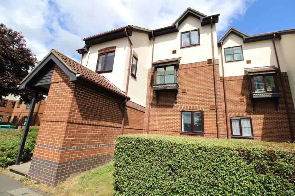 David Close, Harlington, UB3 5AE